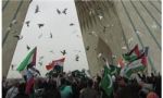 صبح امروز صورت گرفت:

پرواز کبوترهای آزادی برای آزادی قدس در میدان آزادی