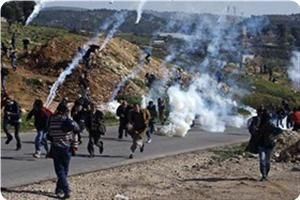 شهيد ومئات الجرحى برصاص الاحتلال في مسيرات يوم الارض