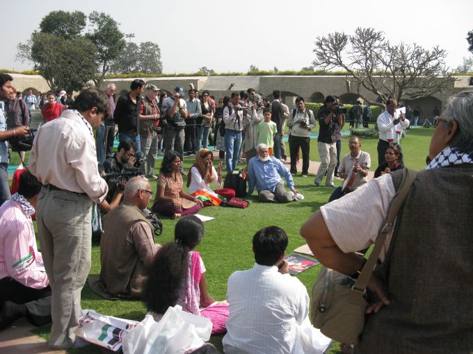 مقامات هندی کاروان «الی بیت المقدس» را بدرقه کردند