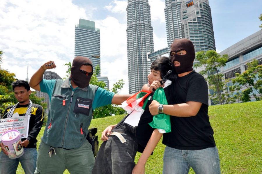 اعضای  مالزیایی  کاروان