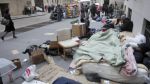 99-percenteres occupy sidewalks on Wall Street