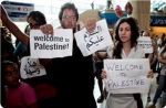 Israeli authorities deport 9 French activists on arrival at airport