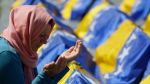 1000s attend ceremonies to rebury Bosnian war victims