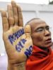 Burma s Buddhists block humanitarian aid for Muslim community
