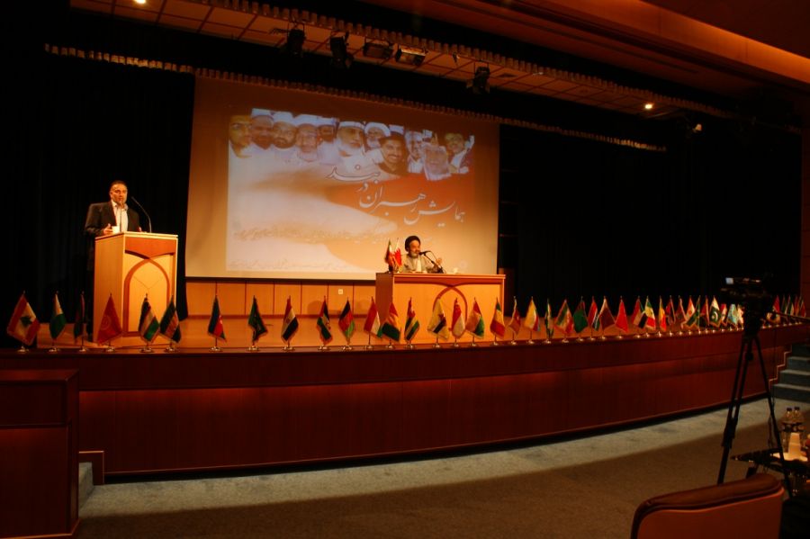 خانواده شهدا و زندانیان بحرینی در ایران