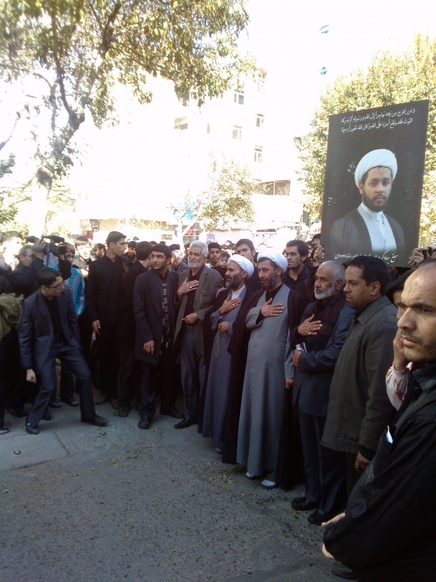 تشییع رضا داوودی طلبه جهادگر