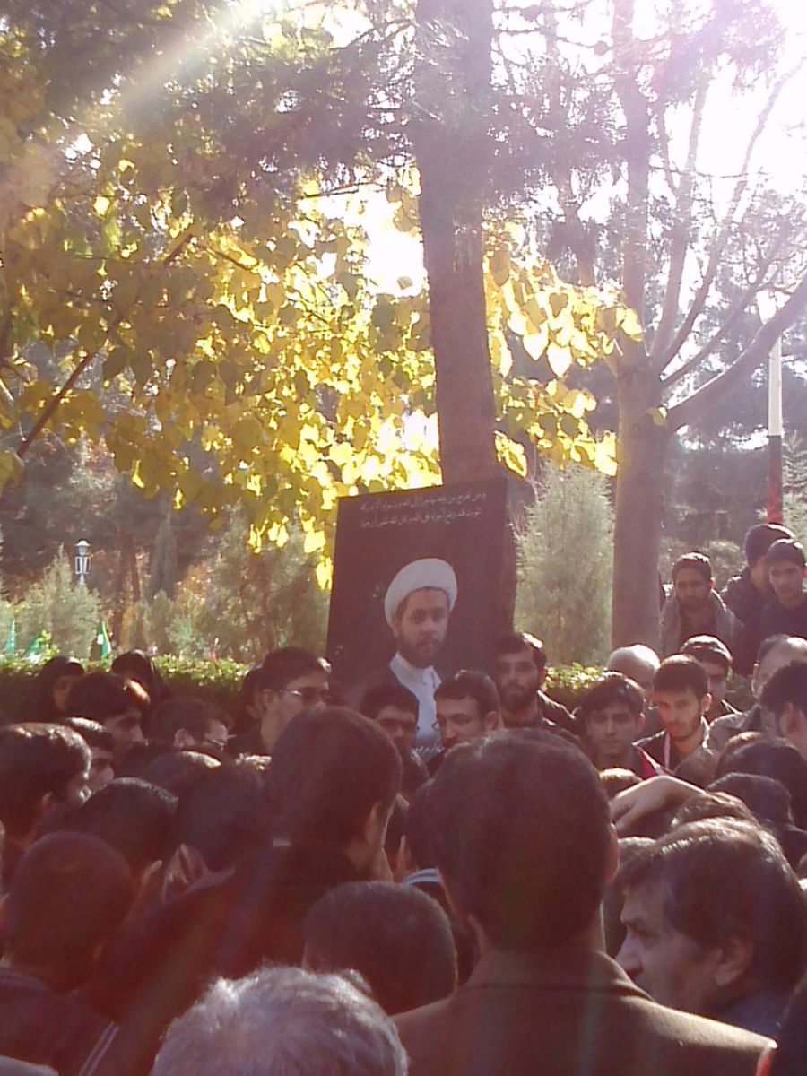 تشییع رضا داوودی طلبه جهادگر